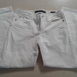 Calvin Klein white skinny crop jeans size 4